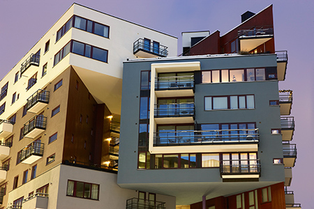 Spenstig arkitektur i vinterkveldslys, Tjuvholmen januar 2011.
